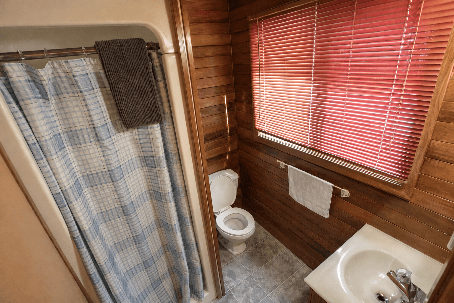 Cabin 17